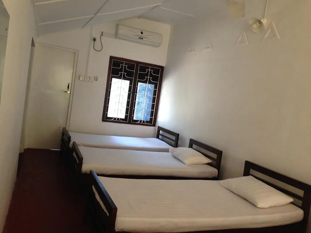 Hamilton House Hotel Negombo 2*,  Sri Lanka