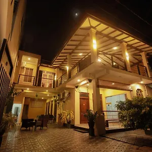 D Maison d'hôtes